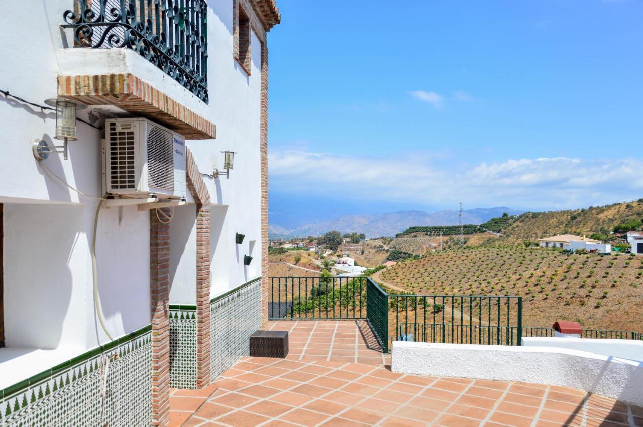 Villa Portillo Iznate Exterior photo