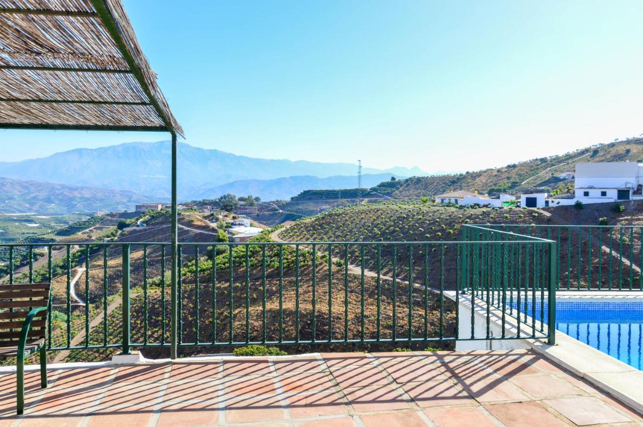 Villa Portillo Iznate Exterior photo